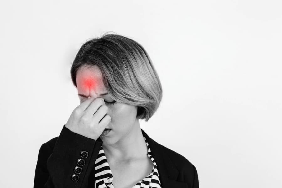 experienceing migraine headache